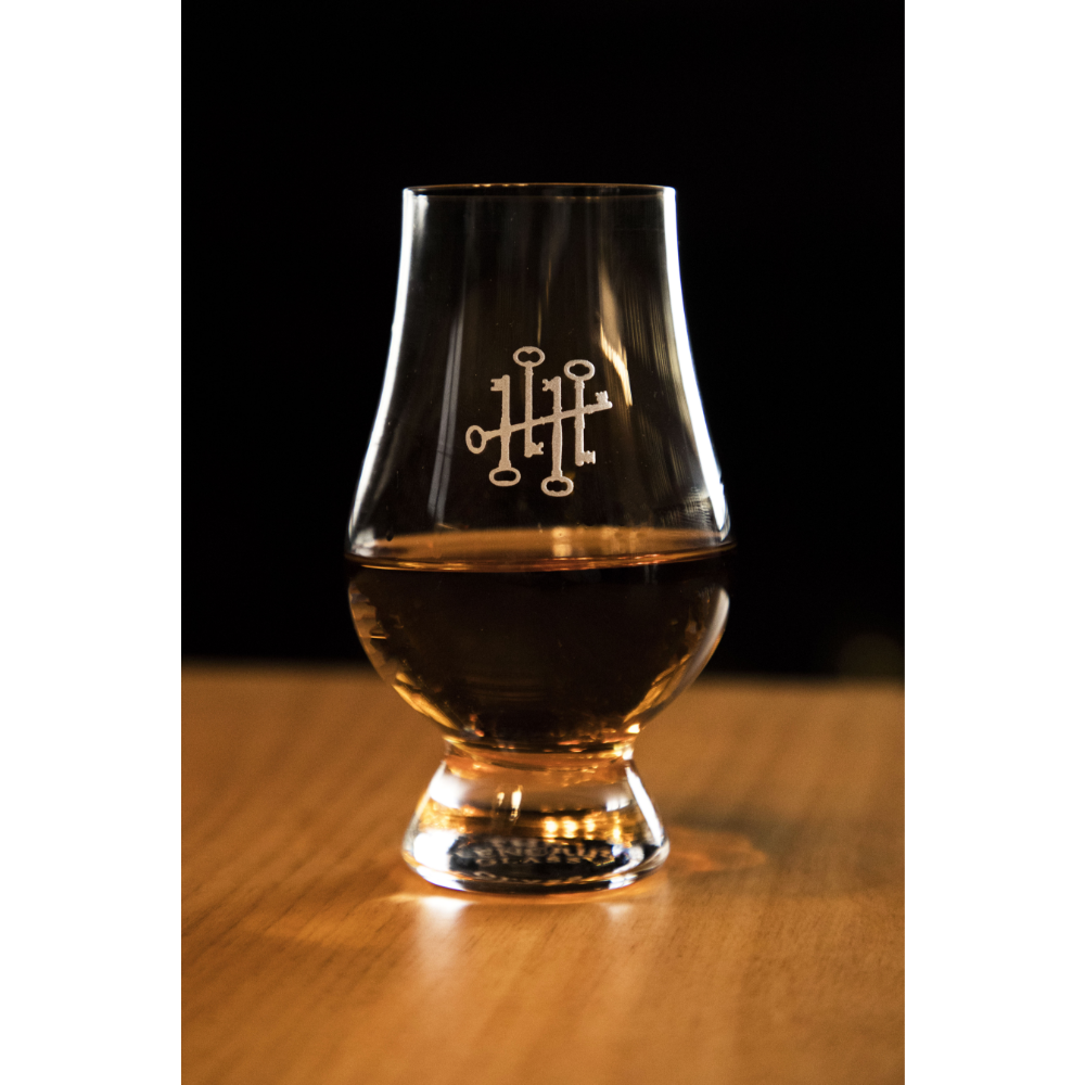 Blade and Bow Glencairn Glass